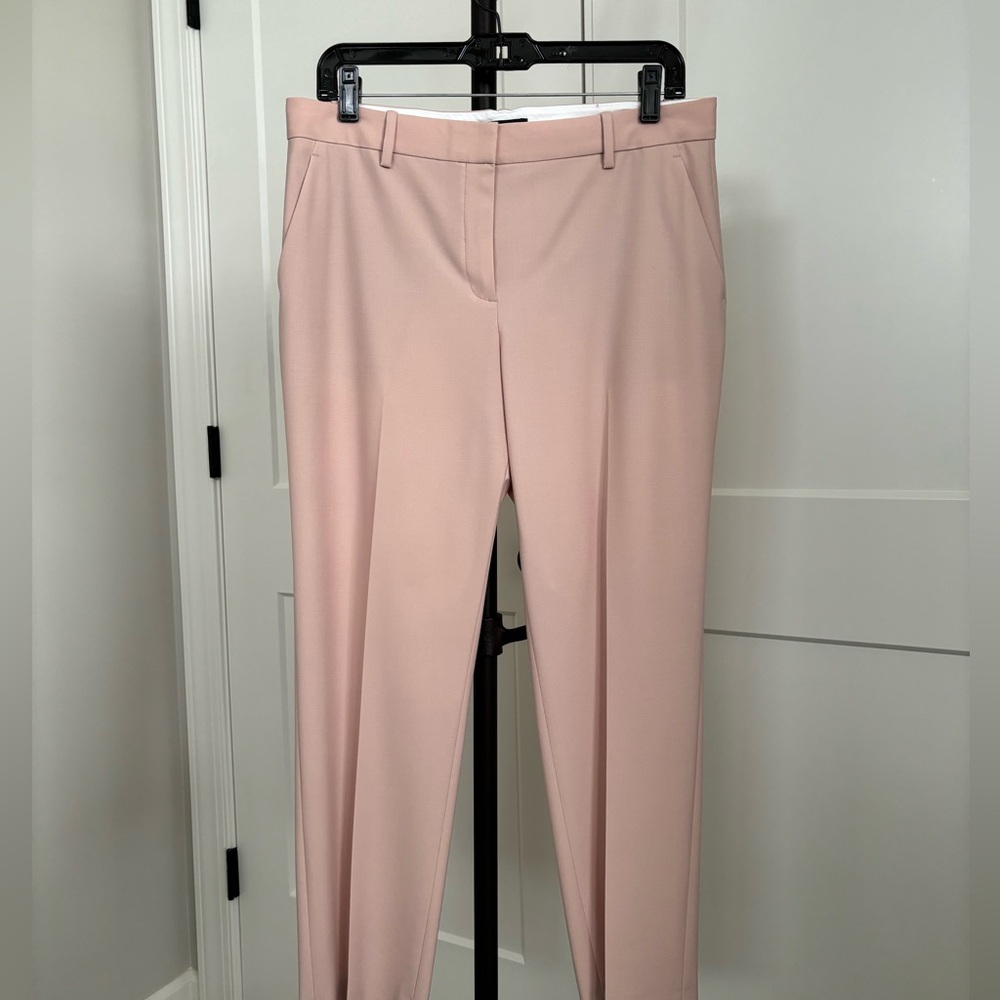Theory Treeca Pant in Good Wool, ankle length, blush pink, size 8